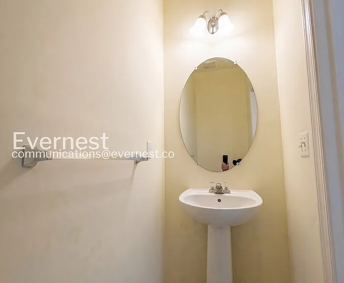 6137 Hanlon St — Photo 22