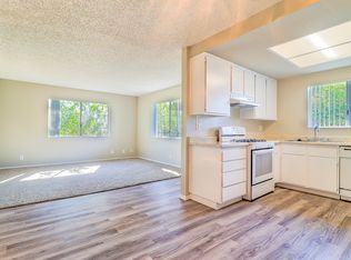 1007 Rimpau Ave #9193354, Corona, CA 92879