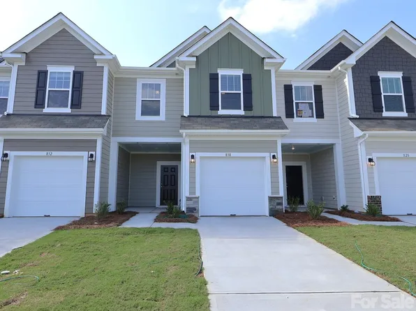 830 Earhart St NW, Concord, NC 28027