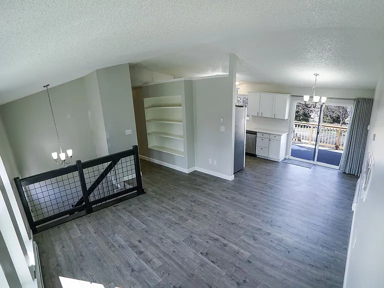 1630 Hastings Dr — Photo 15