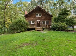 19 Oak St, Rehoboth, MA 02769