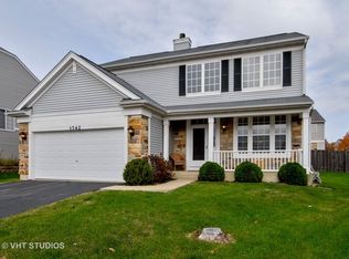 87 Rural St, Aurora, IL 60503