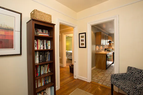Sold by Garfield Realty  | media 6