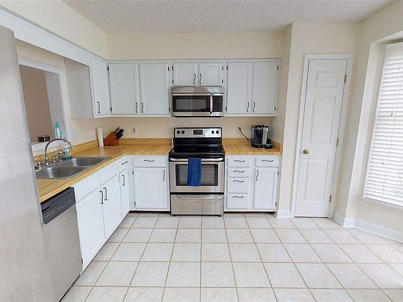 4th image of 119 S McLean Ct