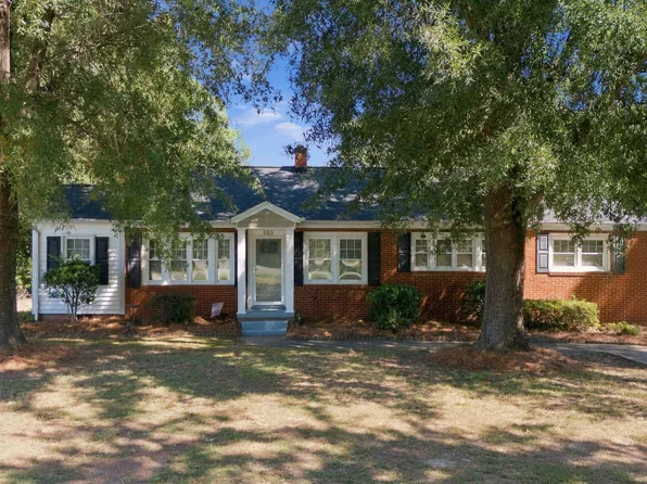 983 N North Carolina Hwy #87, Burlington, NC 27217