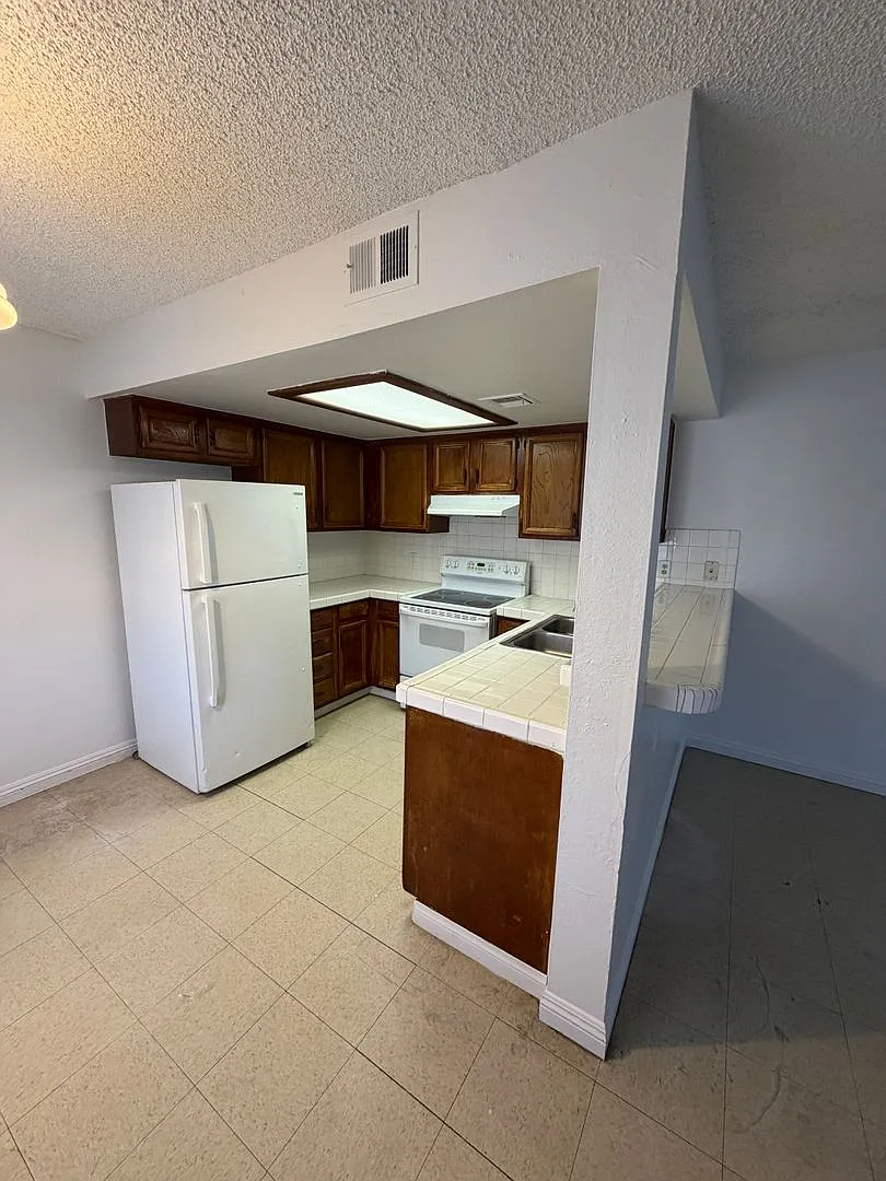 4p3213 — Photo 4