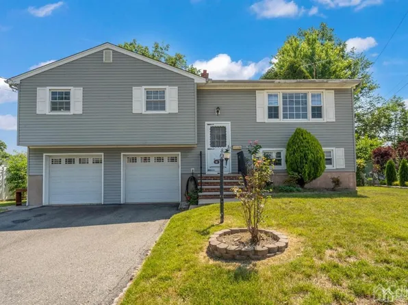 12 Hollander St, South River, NJ 08882