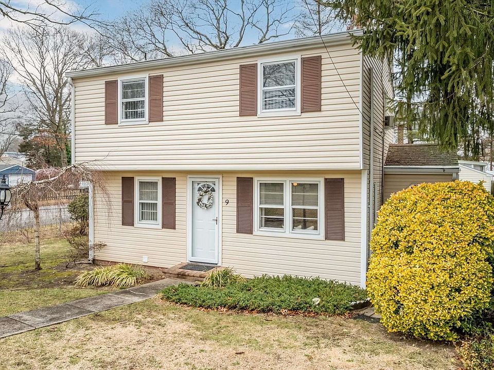 1st image of 49 Magnolia Ave