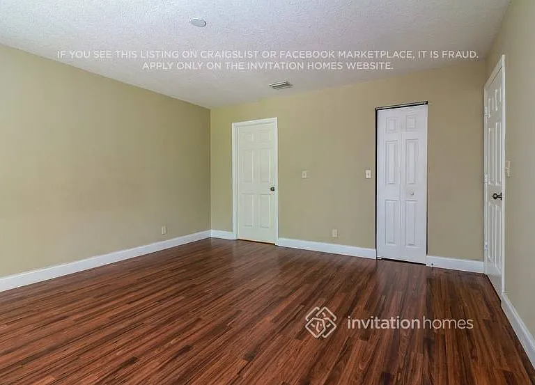 5646 Lincoln Cir E — Photo 11