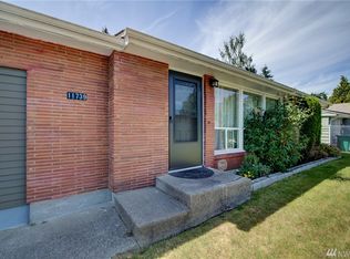 11739 Roosevelt Way NE, Seattle, WA 98125