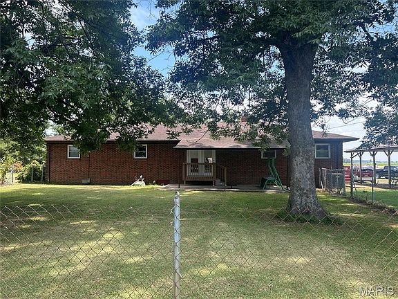 4th image of 1329 County Road 581