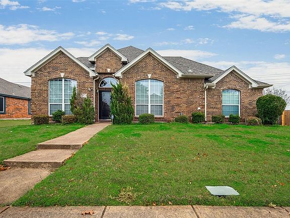 4th image of 151 Glacier Ln