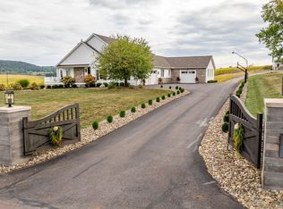 568 Beilys Rd, Bloomsburg, PA 17815