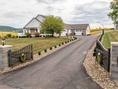 568 Beilys Rd, Bloomsburg, PA, 17815
