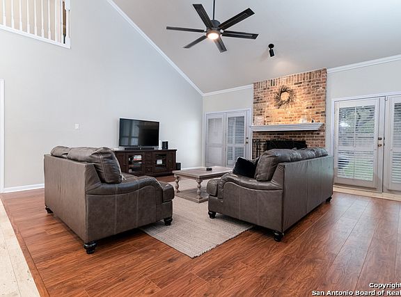 4th image of 14802 Nashwa St