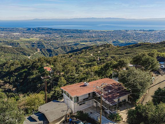 2nd image of 4825 Rim Rd