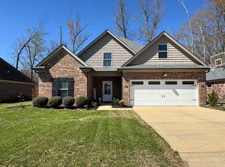 180 River Run, Tupelo, MS 38801