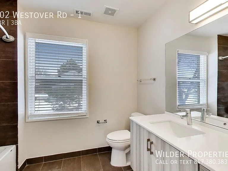 102 Westover Rd #1 — Photo 20