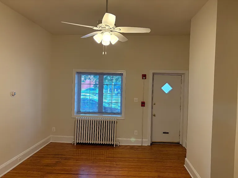 429 E Girard Ave #1 — Photo 11