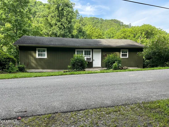 152 Rafter Rd, Tellico Plains, TN 37385