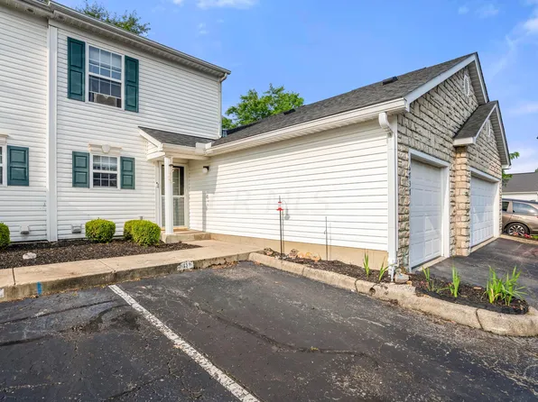 6737 Hamler Dr #32D, Canal Winchester, OH 43110