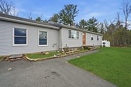 2nd image of 71 Sun Valley Rd