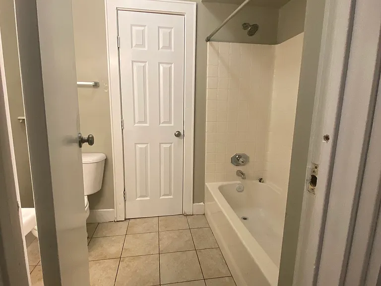2714 Whitis Ave #A — Photo 42
