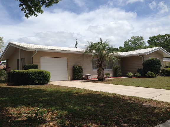 2nd image of 1660 Arbor Dr