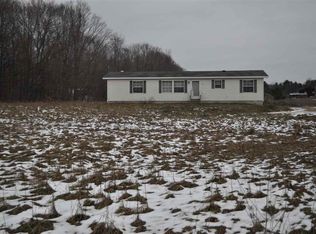 1674 N Reynolds Rd, Interlochen, MI 49643