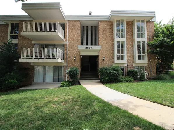 2624 Wagon Dr APT 3C, Alexandria, VA 22303