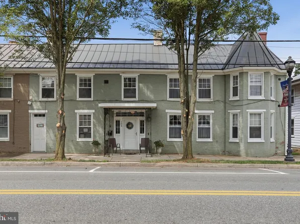 104 N Main St, Boonsboro, MD 21713