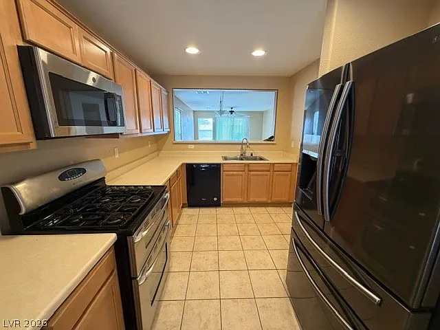 9940 Brazos Bend St — Photo 3