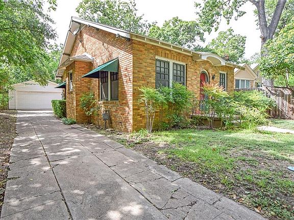3rd image of 3014 Hemphill Park