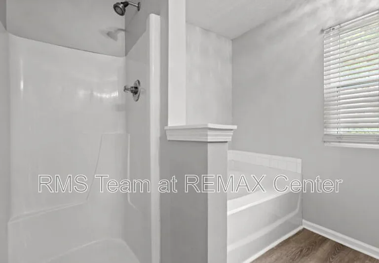 2979 Sentinel Cir — Photo 18