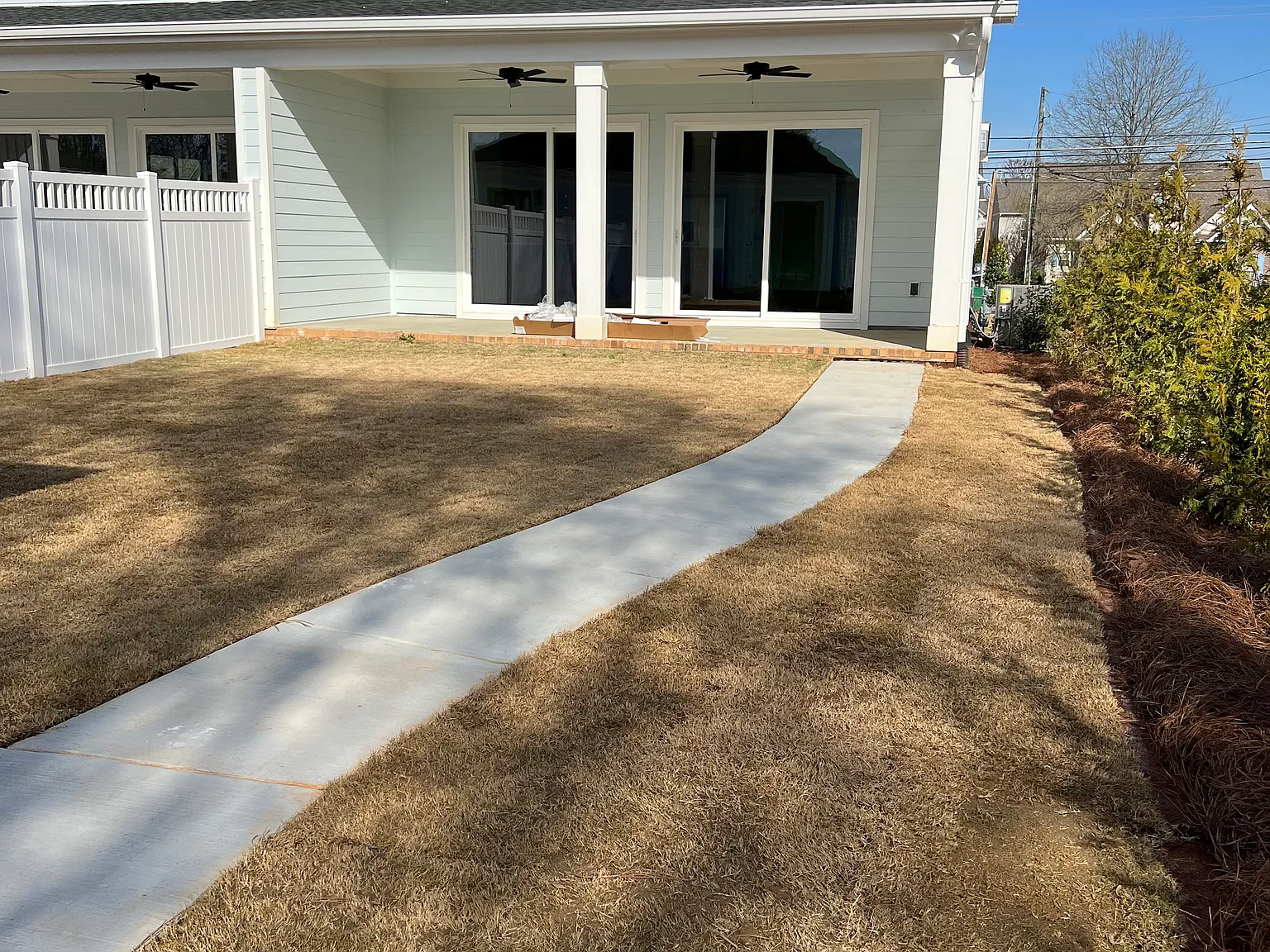 3 bed, 2.5 bath, 2500 sqft, $3,650 — Photo 4