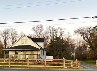 5106 Mountain Rd, Pasadena, MD 21122