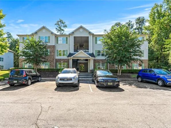 9202 Fairington Ridge Cir, Lithonia, GA 30038