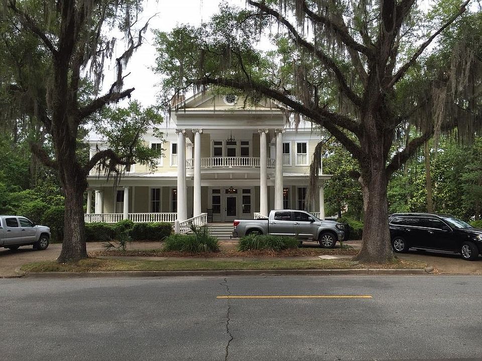 1st image of 502 S Broad St