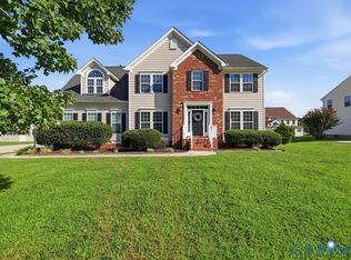 1606 Astwood Cove Dr, Chester, VA 23836