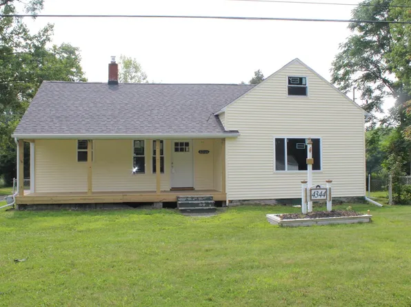 4344 E Carpenter Rd, Flint, MI 48506