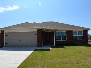 2821 Sun Berry Way, Yukon, OK 73099