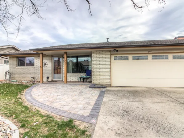 309 S 49th Ave, Yakima, WA 98908