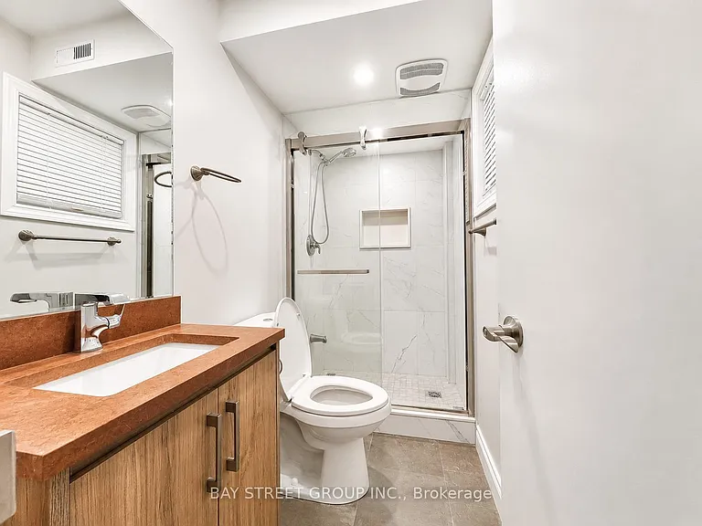 316 Willowdale Ave — Photo 6