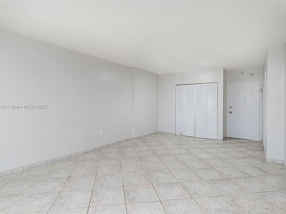3rd image of 400 Kings Point Dr APT 1427