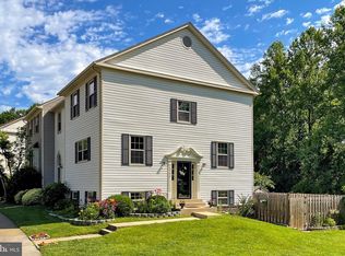 5783 Burke Towne Ct, Burke, VA 22015