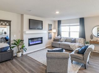 9440 Lovegrass Dr SW #R11B1G, Cedar Rapids, IA 52404