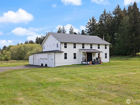 4th image of 7838 Holiday Valley Dr NW