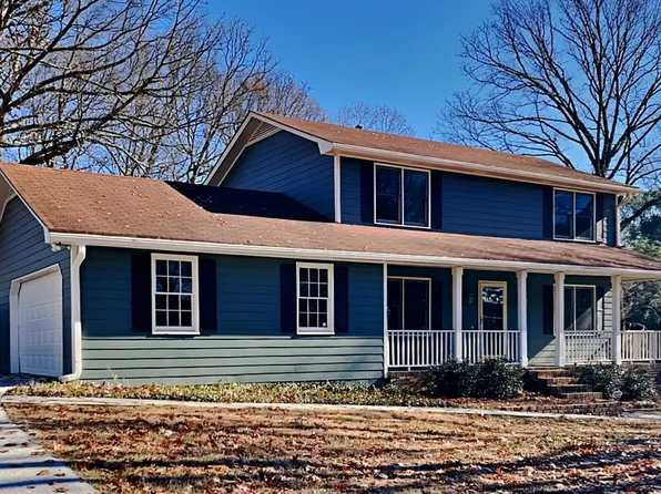 1106 Hutch Ln, Snellville, GA 30078