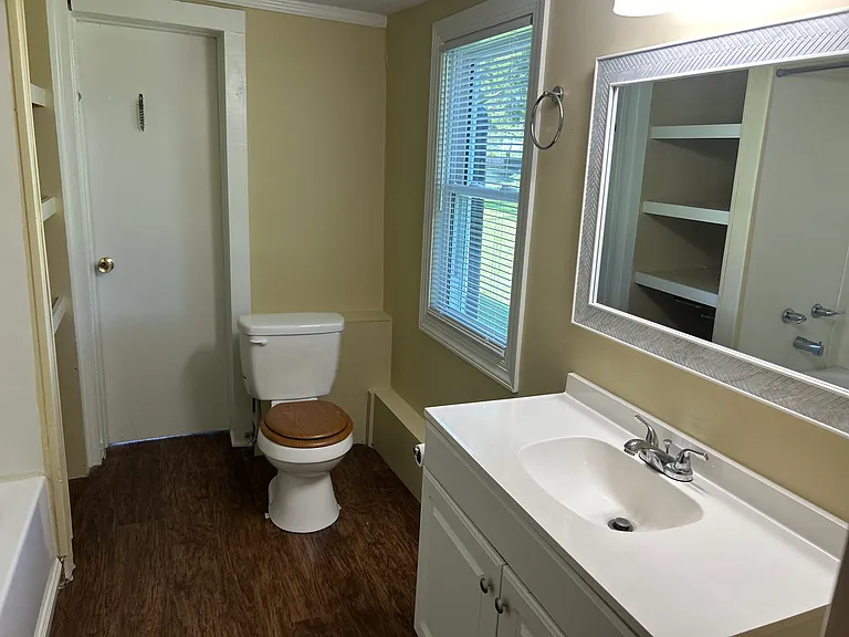 4055 Kleinline Ln — Photo 10