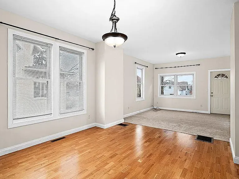 609 8th Ave #1 — Photo 9